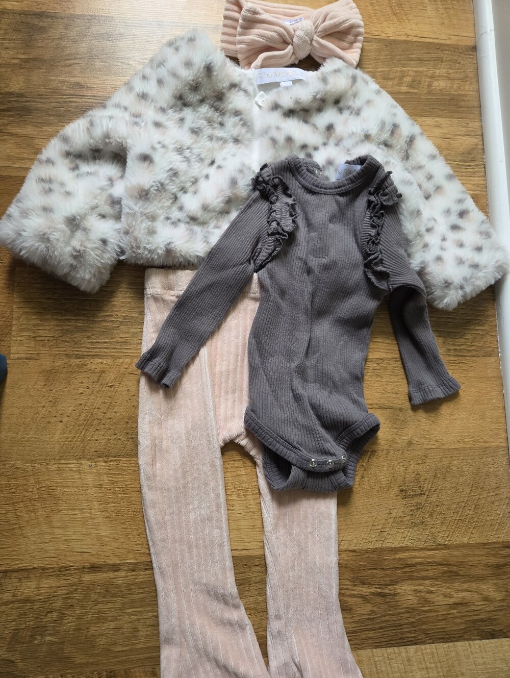 RZ Rachel Zoe Bodysuit, Pants, Faux Fur Jacket & Headband Set - Pink Gray White